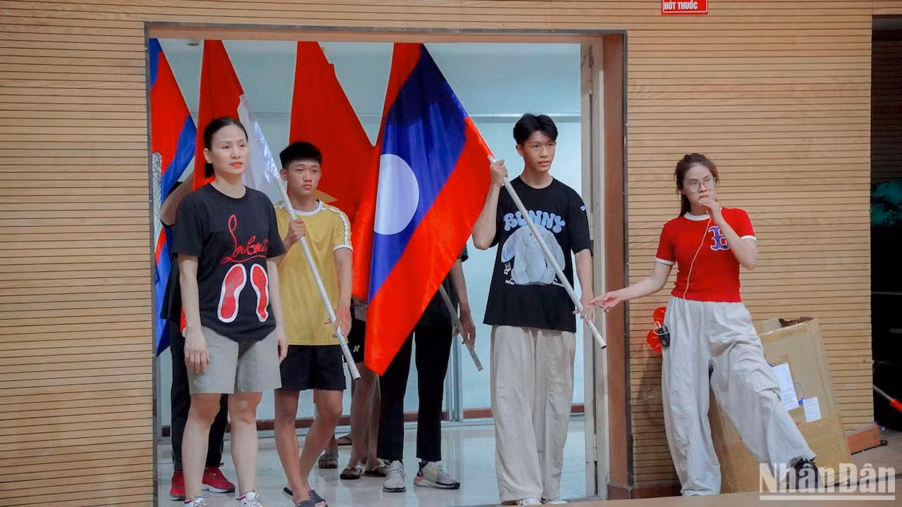 Đó là sự kết nối trên tinh thần thể thao cao thượng, là cùng nhau chinh phục những khát vọng, là chung tay vì một tuổi trẻ Đông Nam Á hội nhập và tỏa sáng. (Ảnh ANH ĐÀO) Đó là sự kết nối trên tinh thần thể thao cao thượng, là cùng nhau chinh phục những khát vọng, là chung tay vì một tuổi trẻ Đông Nam Á hội nhập và tỏa sáng. (Ảnh ANH ĐÀO)