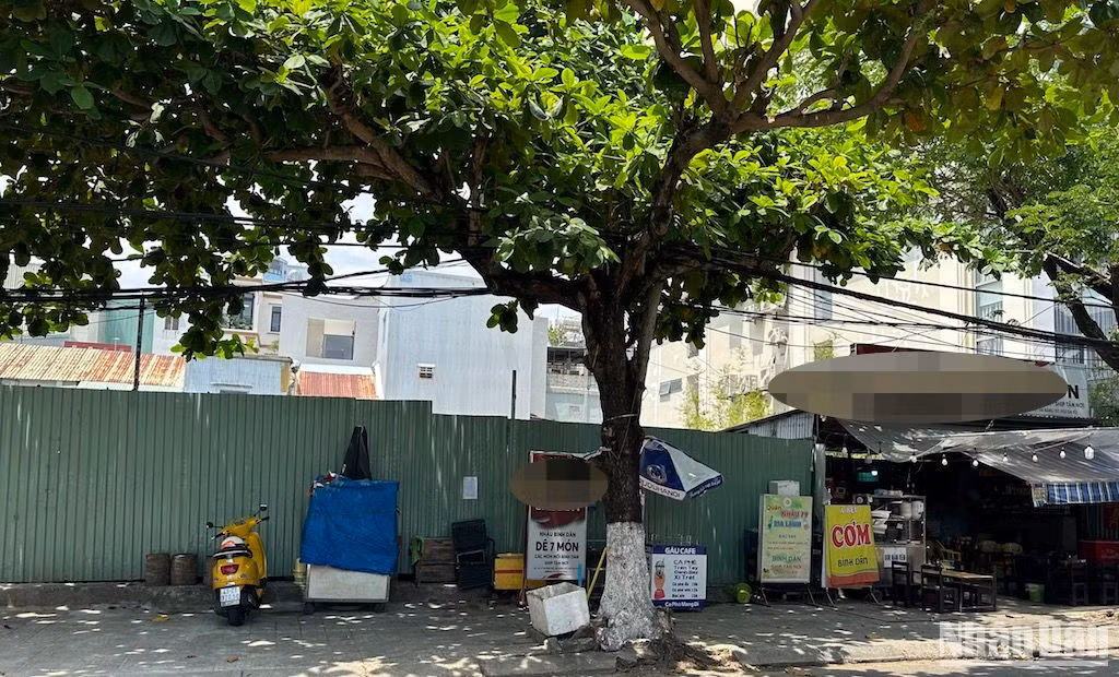 Lô đất số 49 Lý Thường Kiệt, quận Hải Châu, thành phố Đà Nẵng. (Ảnh: ANH ĐÀO)