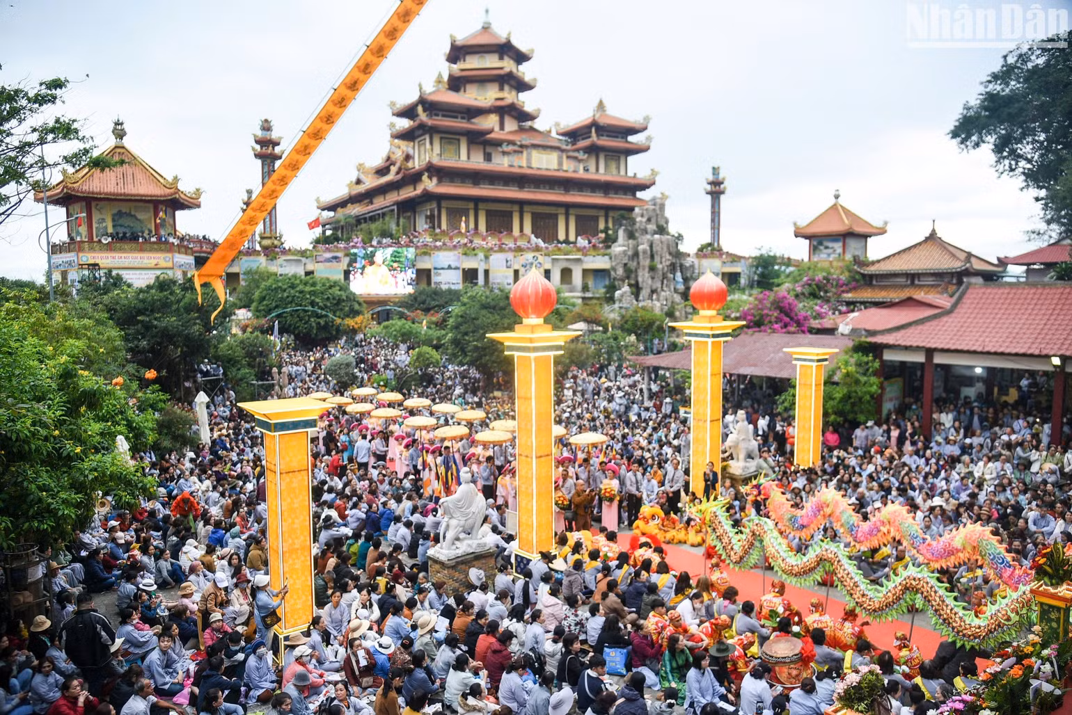 Chùa Quán Thế Âm sẽ chào đón hàng nghìn tăng ni, phật tử, người dân và du khách thập phương về chiêm bái xá lợi Đức Phật vào ngày 30/5. Trong ảnh là Lễ hội Quán Thế Âm năm 2025. (Ảnh: ANH ĐÀO) Chùa Quán Thế Âm sẽ chào đón hàng nghìn tăng ni, phật tử, người dân và du khách thập phương về chiêm bái xá lợi Đức Phật vào ngày 30/5. Trong ảnh là Lễ hội Quán Thế Âm năm 2025. (Ảnh: ANH ĐÀO)