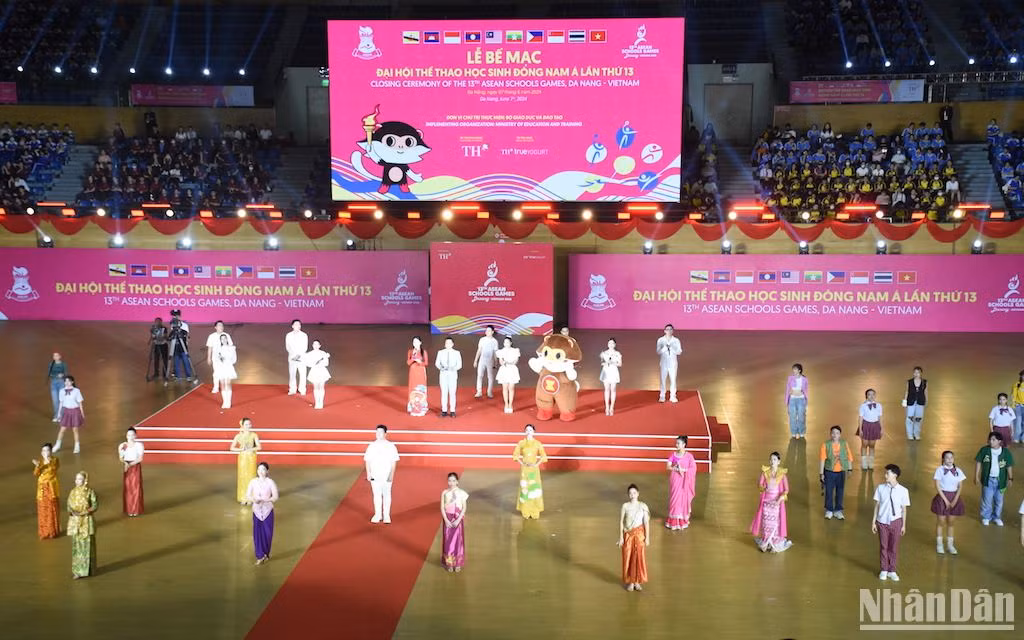 Lễ bế mạc Đại hội Thể thao học sinh Đông Nam Á lần thứ 13 diễn ra tại Cung thể thao Tiên Sơn, thành phố Đà Nẵng. (Ảnh: ANH ĐÀO)