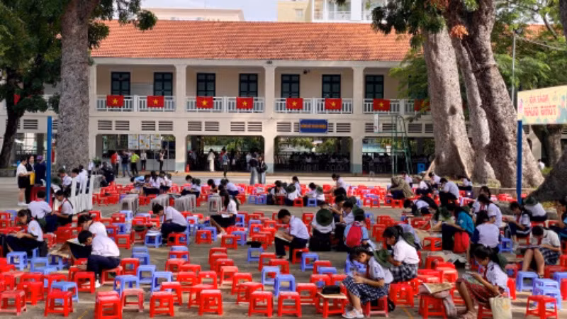 Không gian thi tại giải Lê Quý Đôn theo hướng mở nhằm tạo sự thoải mái cho thí sinh làm bài.