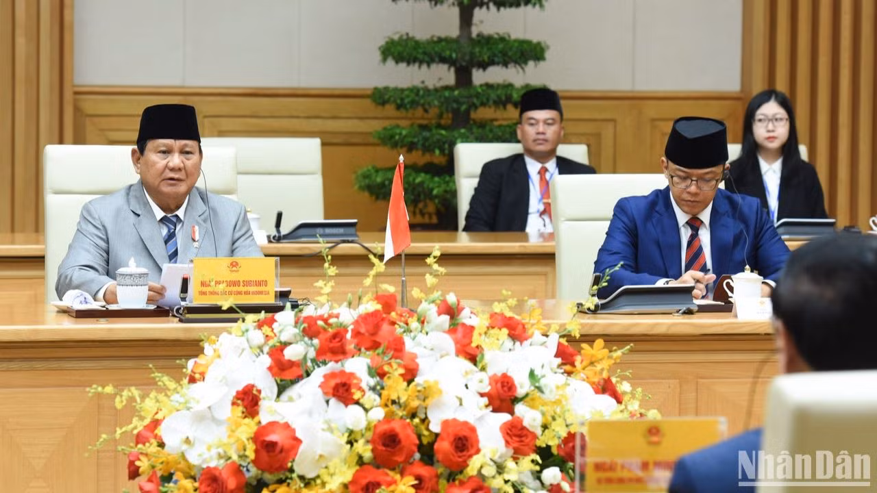 Tổng thống đắc cử Indonesia Prabowo Subianto phát biểu ý kiến. (Ảnh: TRẦN HẢI)