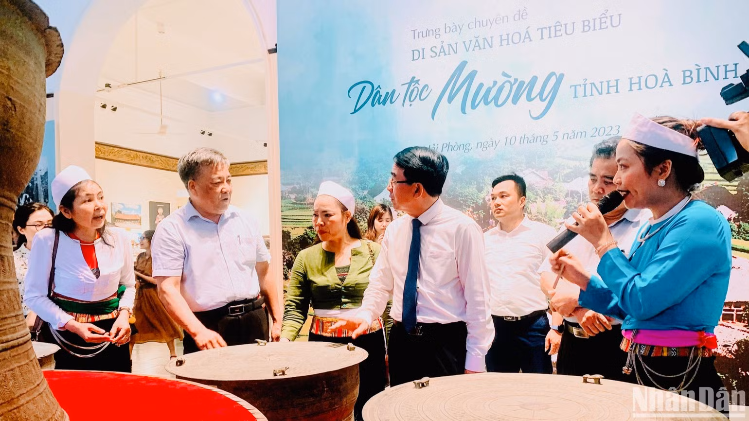 Các hiện vật đặc sắc của văn hóa Mường lần đầu tiên được giới thiệu tại Hải Phòng.