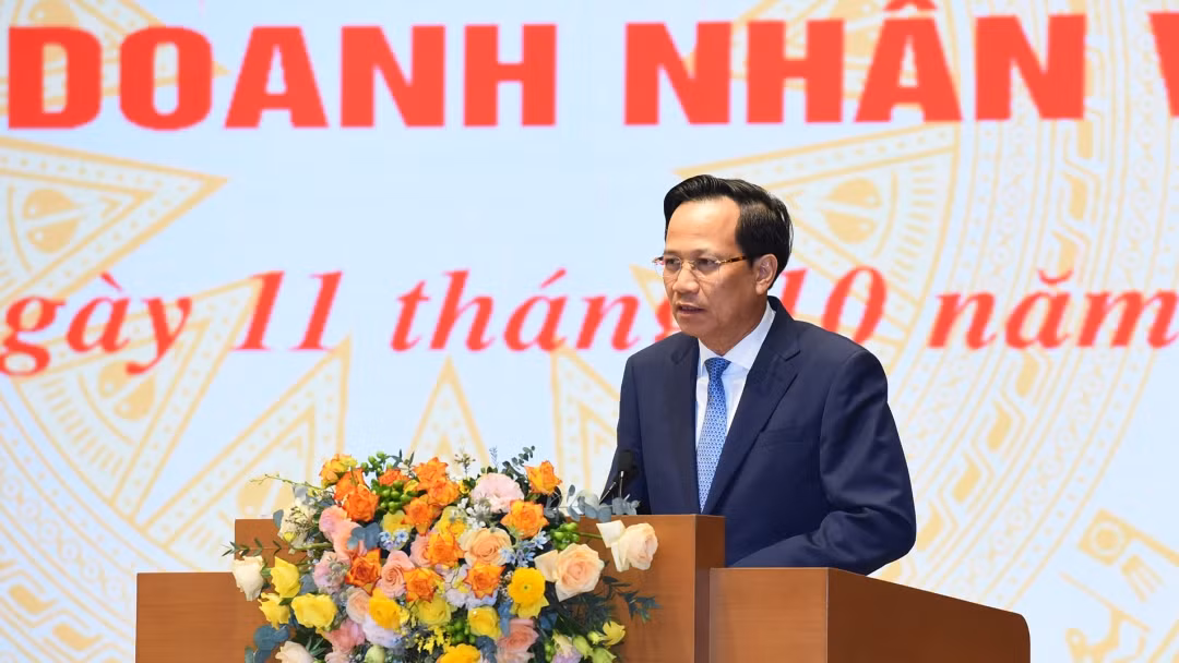 Bộ trưởng Lao động-Thương binh và Xã hội phát biểu.