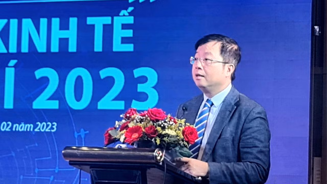 Đồng chí Nguyễn Thanh Lâm, Thứ trưởng Thông tin Truyền thông trình bày tham luận tại Diễn đàn Kinh tế báo chí năm 2023. Đồng chí Nguyễn Thanh Lâm, Thứ trưởng Thông tin Truyền thông trình bày tham luận tại Diễn đàn Kinh tế báo chí năm 2023.