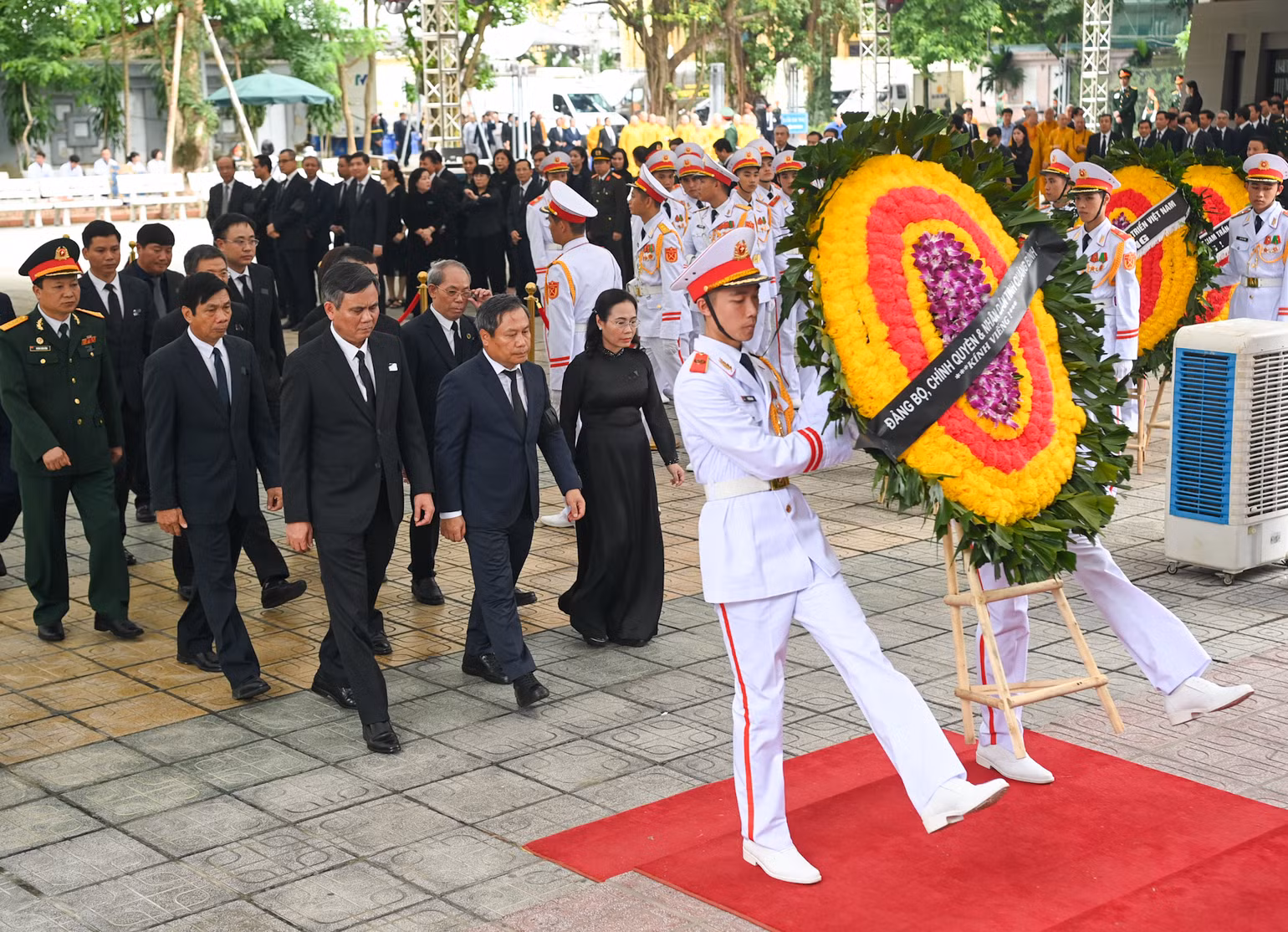 Đoàn Quảng Bình. Đoàn Quảng Bình.