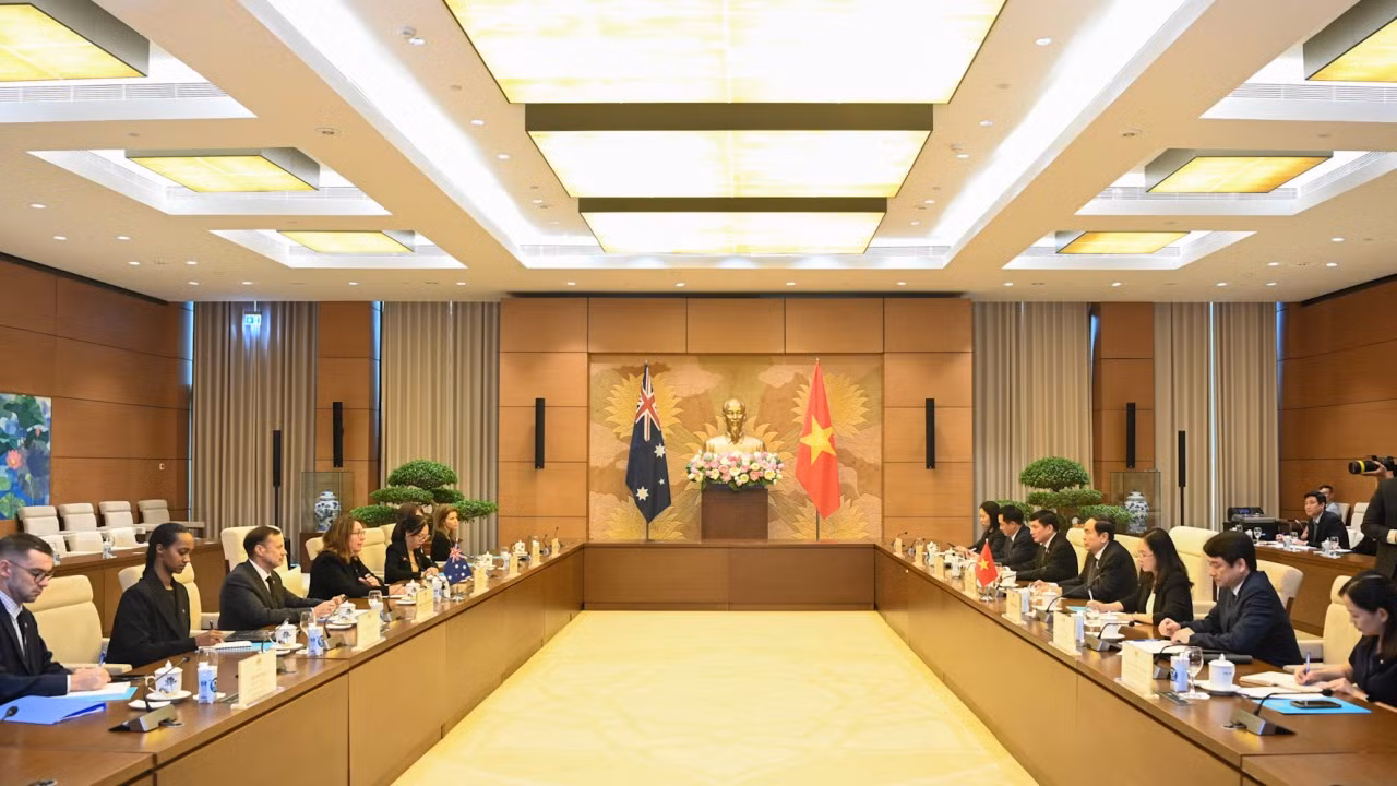 Quang cảnh buổi tiếp tại Nhà Quốc hội. (Ảnh: DUY LINH) Quang cảnh buổi tiếp tại Nhà Quốc hội. (Ảnh: DUY LINH)