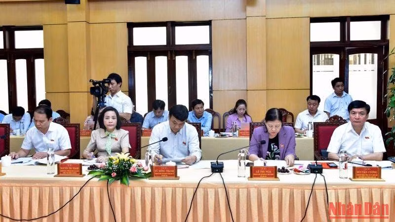 Các đại biểu dự buổi làm việc. (Ảnh Đăng Anh) Các đại biểu dự buổi làm việc. (Ảnh Đăng Anh)