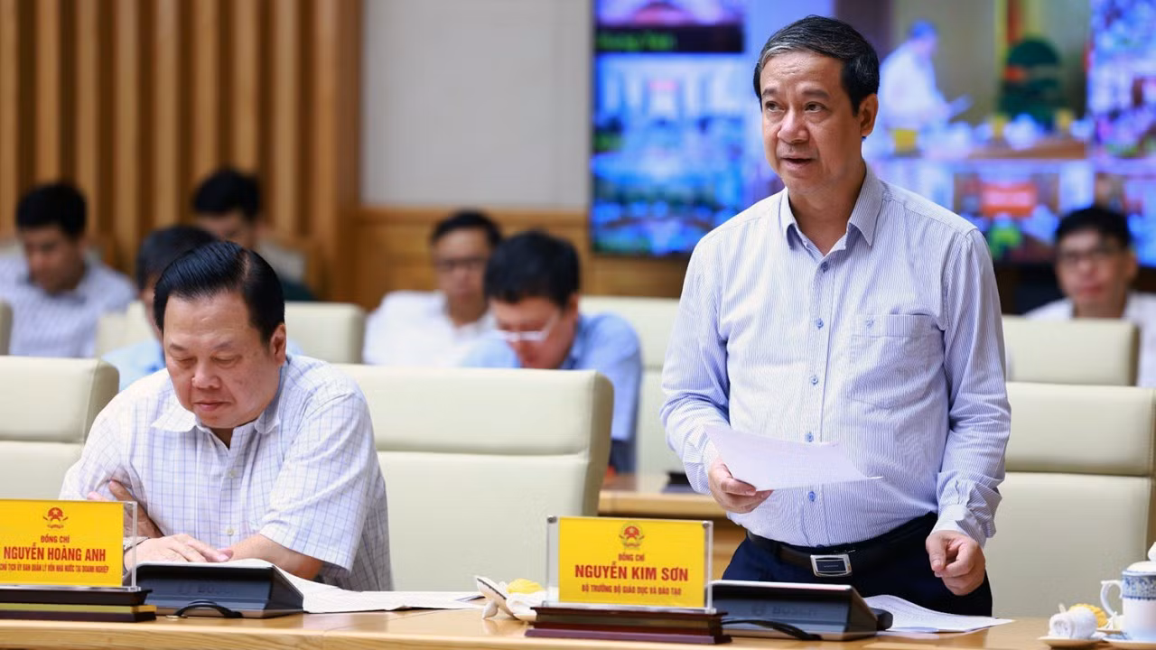 Bộ trưởng Giáo dục và Đào tạo Nguyễn Kim Sơn phát biểu tại Hội nghị.