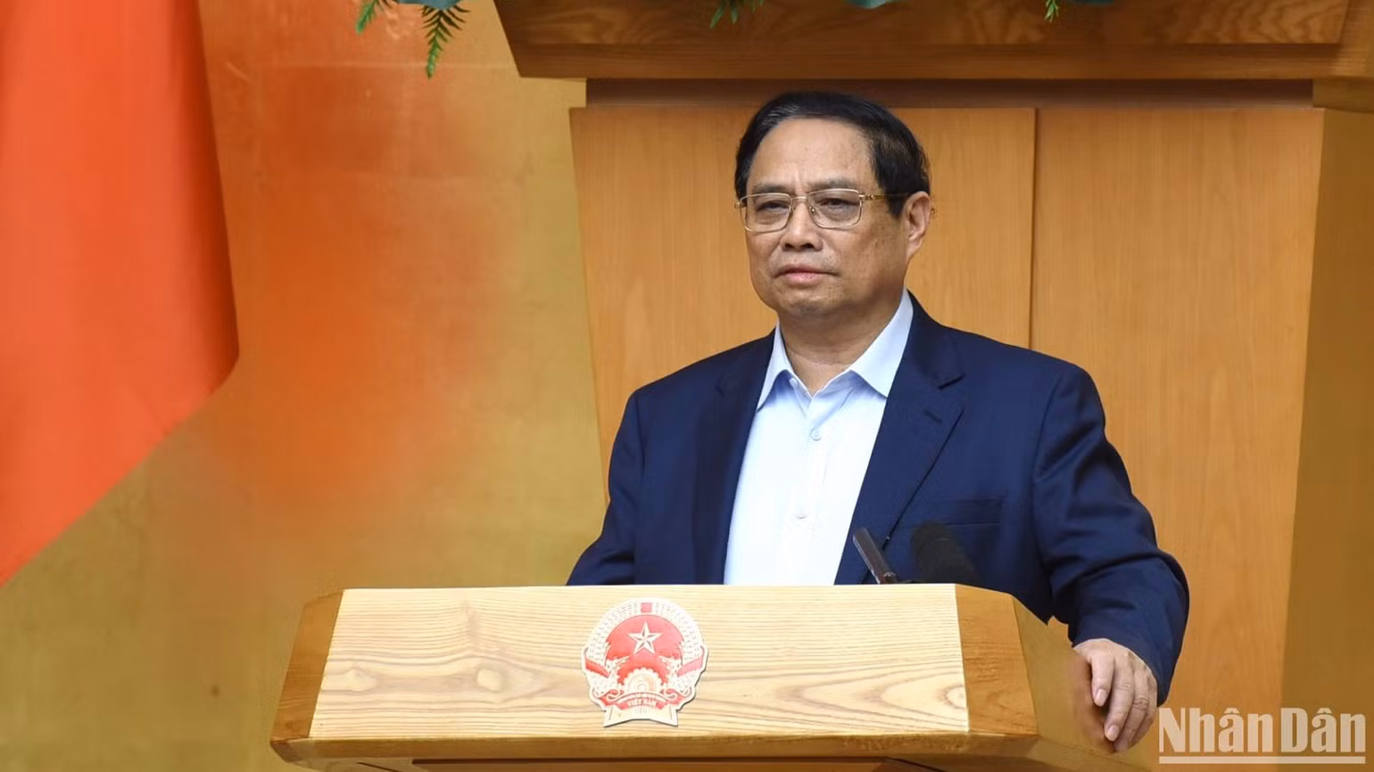 Thủ tướng Phạm Minh Chính phát biểu ý kiến tại phiên họp.
