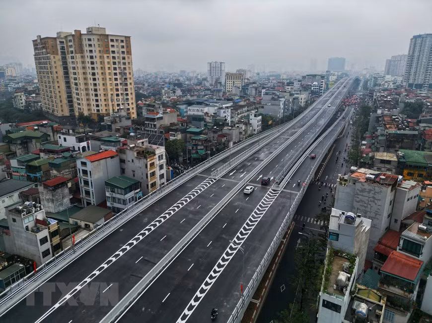 Đường Vành đai 2 trên cao thông xe sáng 11/1. (Ảnh: Tuấn Anh/TTXVN)