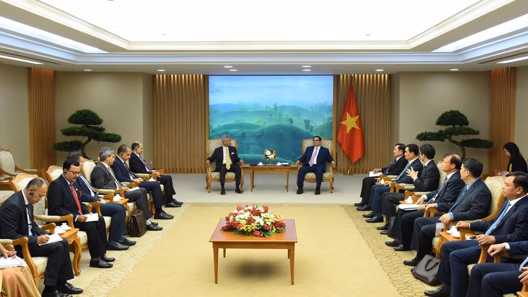 Quang cảnh buổi tiếp. Quang cảnh buổi tiếp.