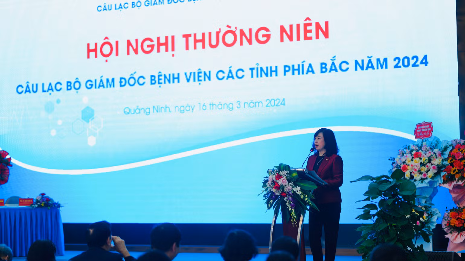 Bộ trưởng Y tế Đào Hồng Lan phát biểu tại Hội nghị. Bộ trưởng Y tế Đào Hồng Lan phát biểu tại Hội nghị.