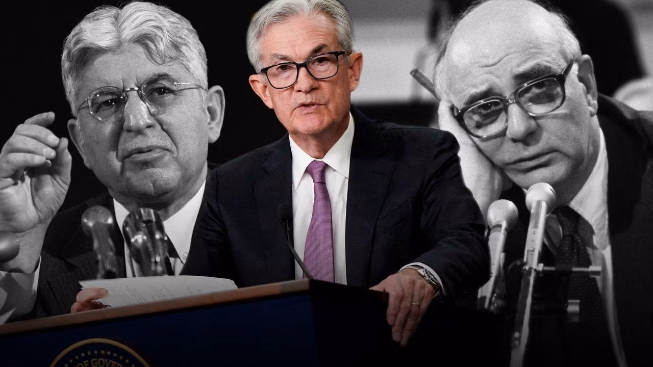 Cá nhân ông Powell sẽ được lịch sử ghi nhận như Arthur Burns và William Miller, những người bất lực trước lạm phát; hay như Paul Volcker, người đặt nền móng cho vị thế độc lập toàn diện của FED? (Ảnh: Wall Street Journal)