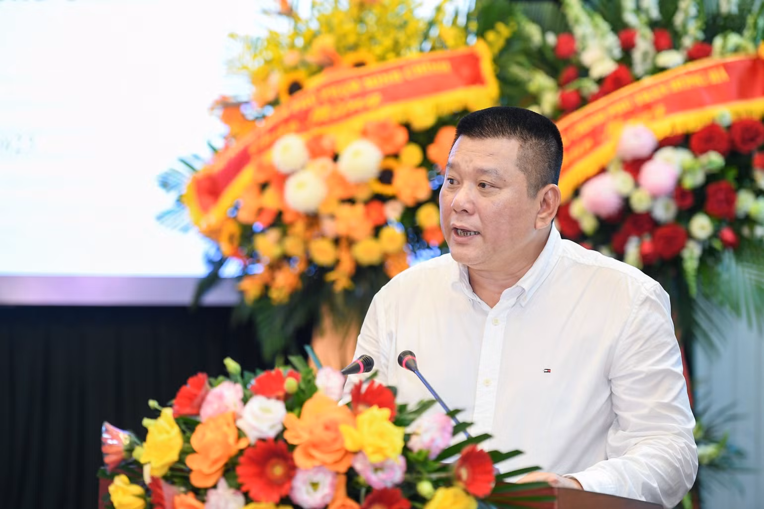 Nhà báo Nguyễn Ngọc Thanh, Trưởng Ban Nhân Dân điện tử phát biểu tại lễ kỷ niệm.