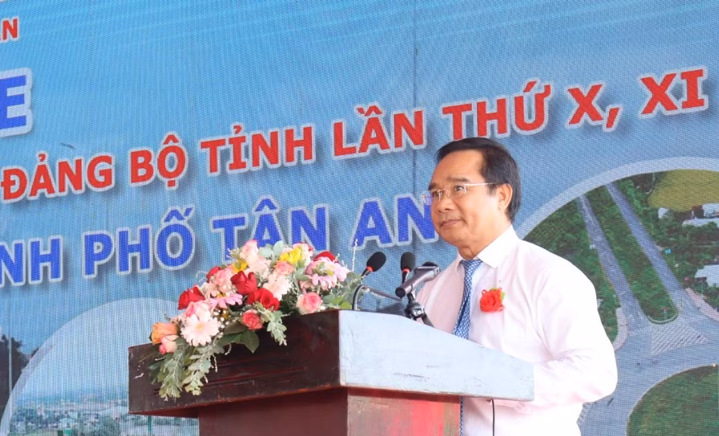 Bí thư Tỉnh ủy Long An Nguyễn Văn Được phát biểu chỉ đạo tại Lễ thông xe đường Vành đai thành phố Tân An. Bí thư Tỉnh ủy Long An Nguyễn Văn Được phát biểu chỉ đạo tại Lễ thông xe đường Vành đai thành phố Tân An.