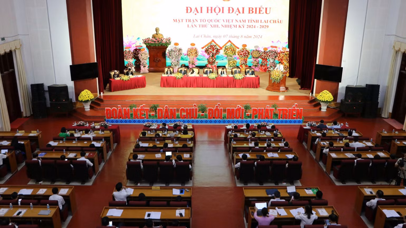 Đại hội đại biểu Mặt trận Tổ quốc Việt Nam tỉnh Lai Châu lần thứ XIII, nhiệm kỳ 2024-2029. Đại hội đại biểu Mặt trận Tổ quốc Việt Nam tỉnh Lai Châu lần thứ XIII, nhiệm kỳ 2024-2029.