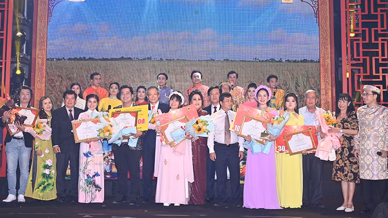 Các thí đoạt giải trong cuộc thi Bông lúa vàng 2023. (Ảnh: Quốc Thanh)
