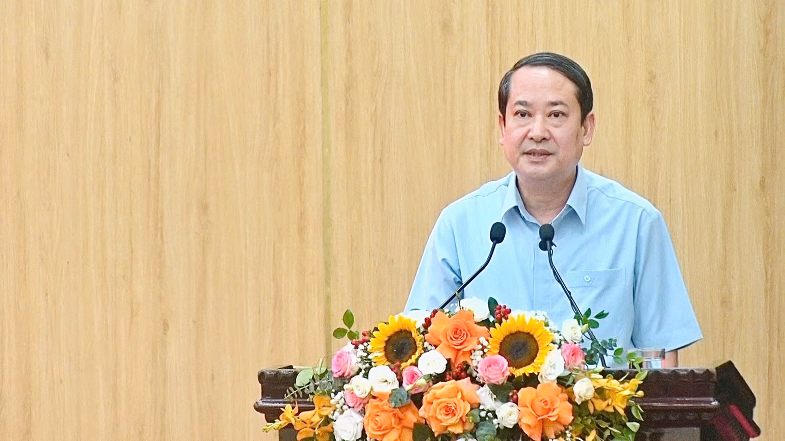Phó Bí thư Thường trực Tỉnh ủy Ninh Bình Mai Văn Tuất khẳng định, tỉnh Ninh Bình xác định đào tạo nhân lực có tay nghề cao là một nhiệm vụ quan trọng, giải pháp cần tập trung chỉ đạo để góp phần xây dựng Ninh Bình là thành phố trực thuộc Trung ương vào năm 2035 với đặc trưng là Đô thị Di sản thiên niên kỷ, thành phố sáng tạo.