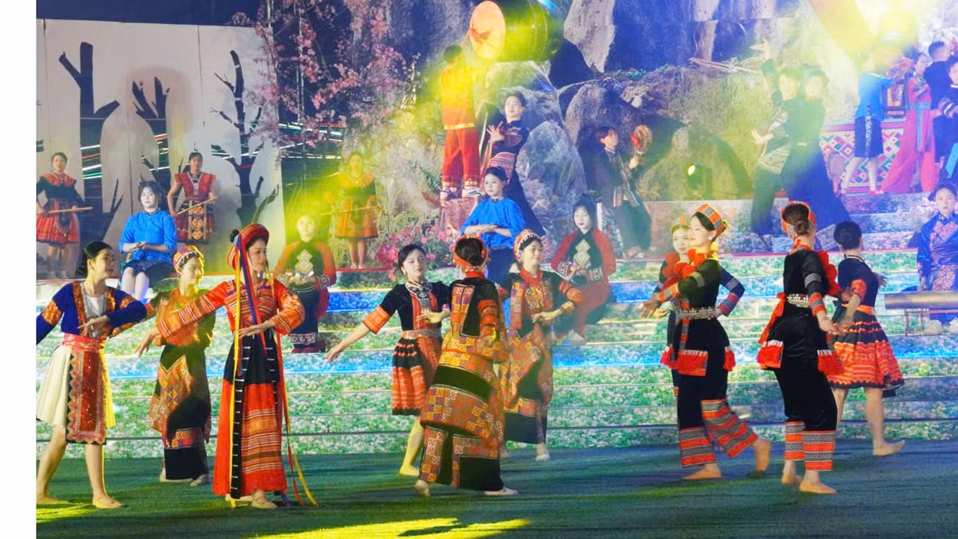 Chương trình nghệ thuật với chủ đề "Khâu Vai ngày trở lại".