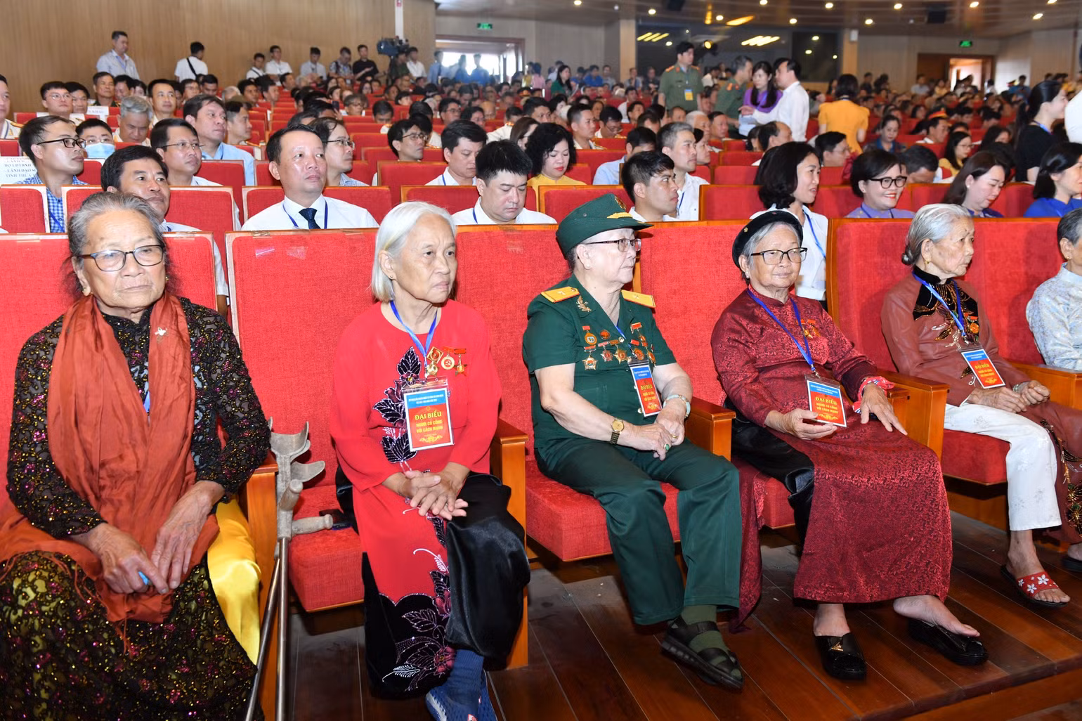 Các đại biểu tham dự Hội nghị Các đại biểu tham dự Hội nghị