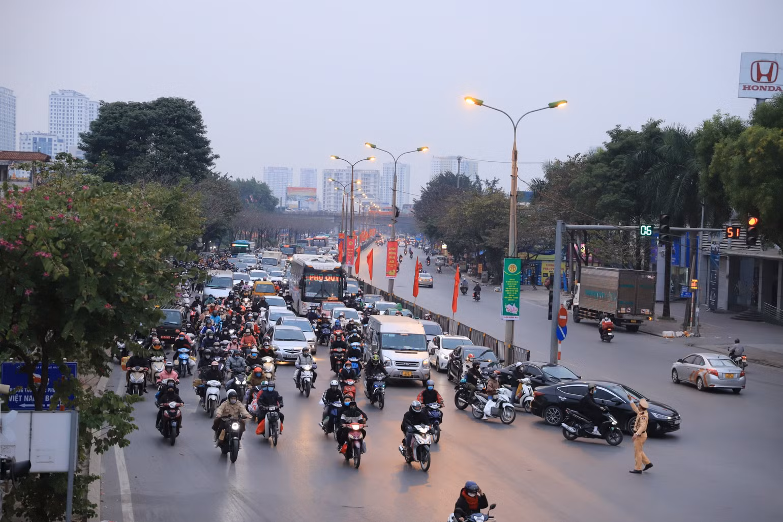 So với Tết Nguyên đán 2022, số vụ tai nạn, số người tử vong do tai nạn giao thông Tết Nguyên đán 2023 đều giảm.