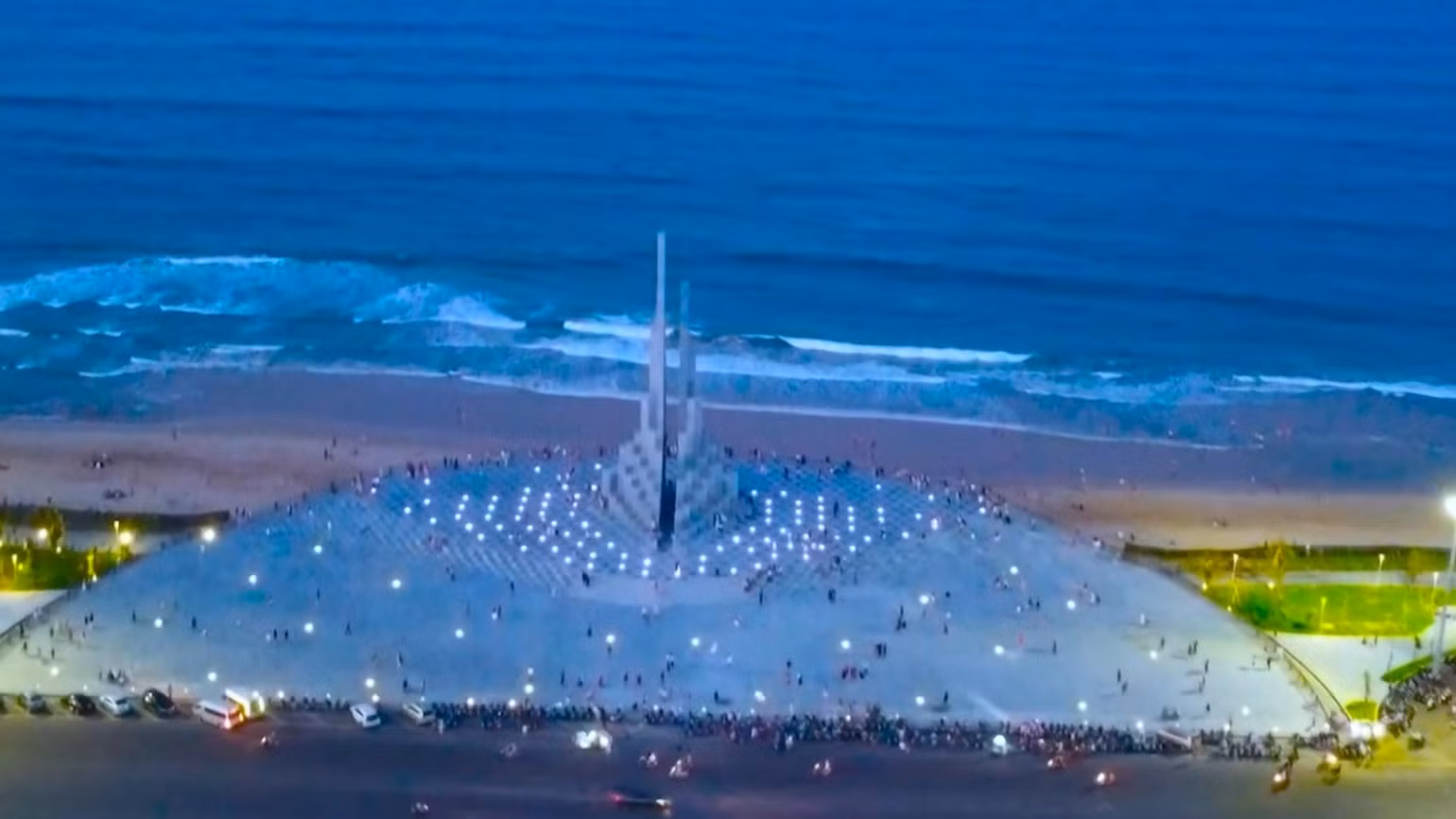 Quảng trường Tháp Nghinh Phong vinh dự đạt được giải thưởng World’s Leading City Monuments 2023 (Công trình du lịch thành phố hàng đầu thế giới năm 2023).
