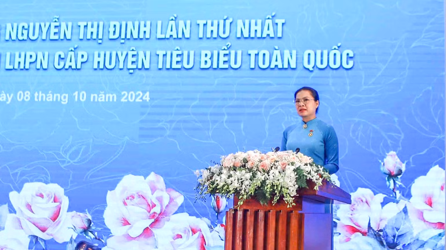 Chủ tịch Hội Liên hiệp Phụ nữ Việt Nam Hà Thị Nga phát biểu tại buổi lễ. Chủ tịch Hội Liên hiệp Phụ nữ Việt Nam Hà Thị Nga phát biểu tại buổi lễ.