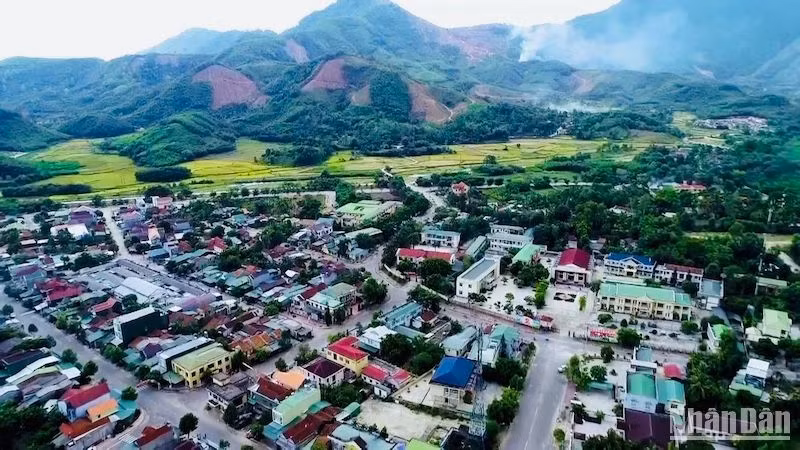 Trung tâm huyện Minh Long.