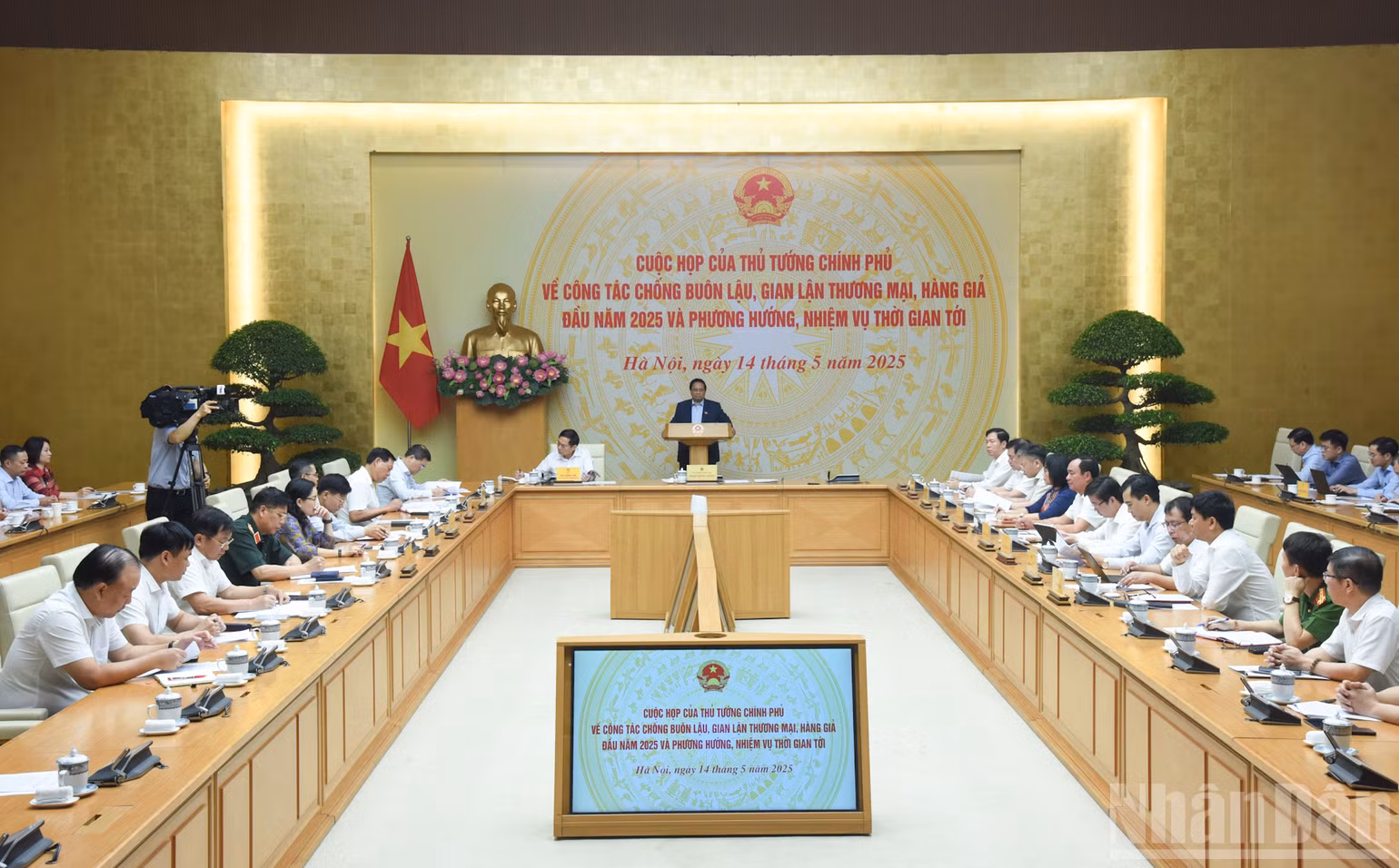 Quang cảnh cuộc họp. (Ảnh: TRẦN HẢI)