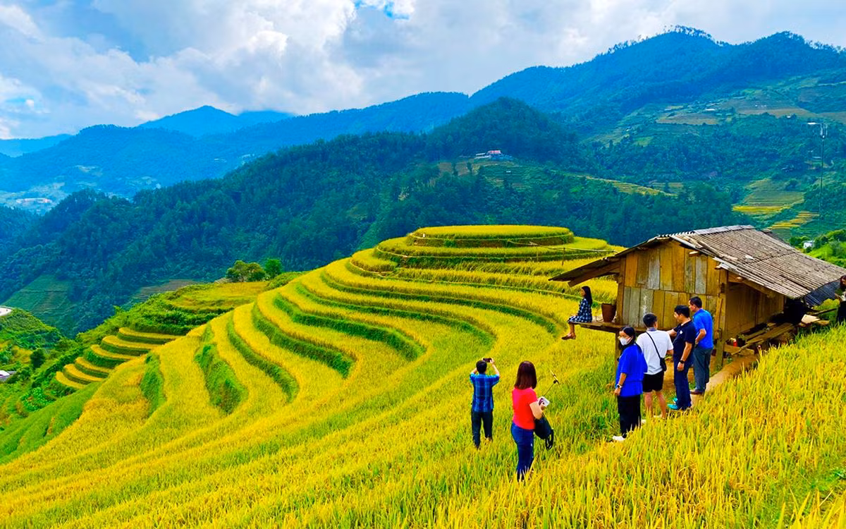 Vẻ đẹp ruộng bậc thang giúp Mù Cang Chải (Yên Bái) hấp dẫn du khách. (Ảnh THANH MIỀN) Vẻ đẹp ruộng bậc thang giúp Mù Cang Chải (Yên Bái) hấp dẫn du khách. (Ảnh THANH MIỀN)