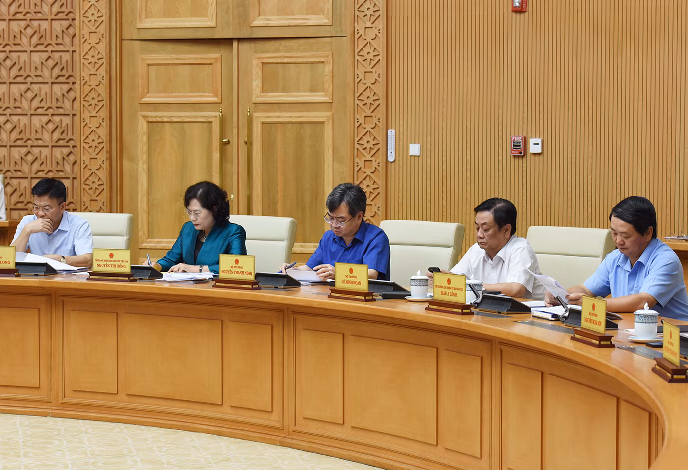 Đại diện lãnh đạo các bộ, ban ngành tham dự hội nghị. Đại diện lãnh đạo các bộ, ban ngành tham dự hội nghị.