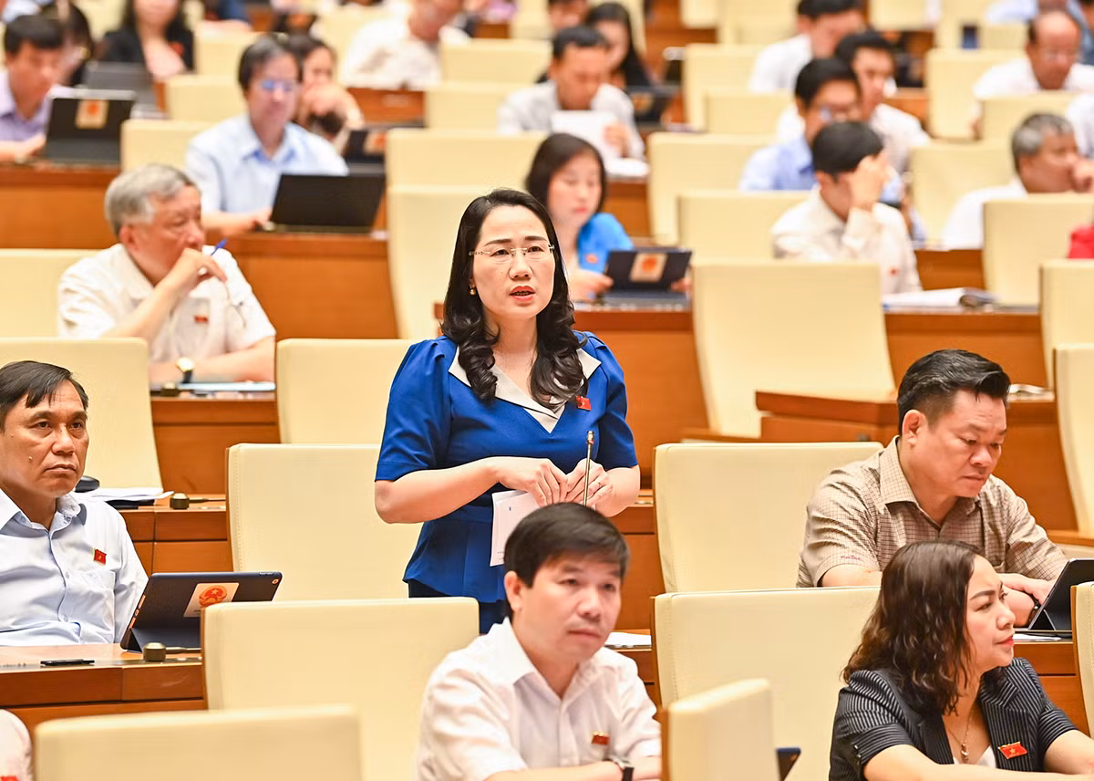 Đại biểu Quốc hội Nguyễn Thị Thủy (Bắc Kạn) phát biểu ý kiến thảo luận.