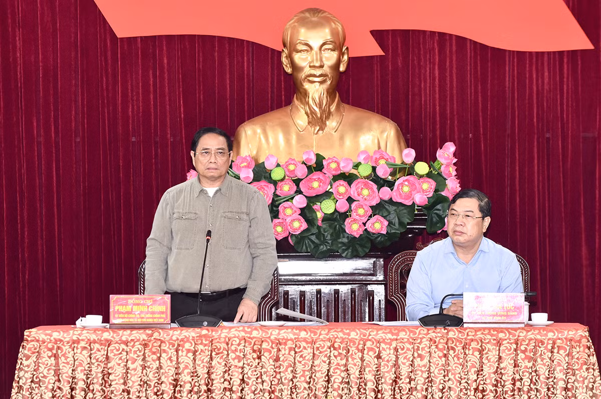 Thủ tướng Phạm Minh Chính tại buổi làm việc.