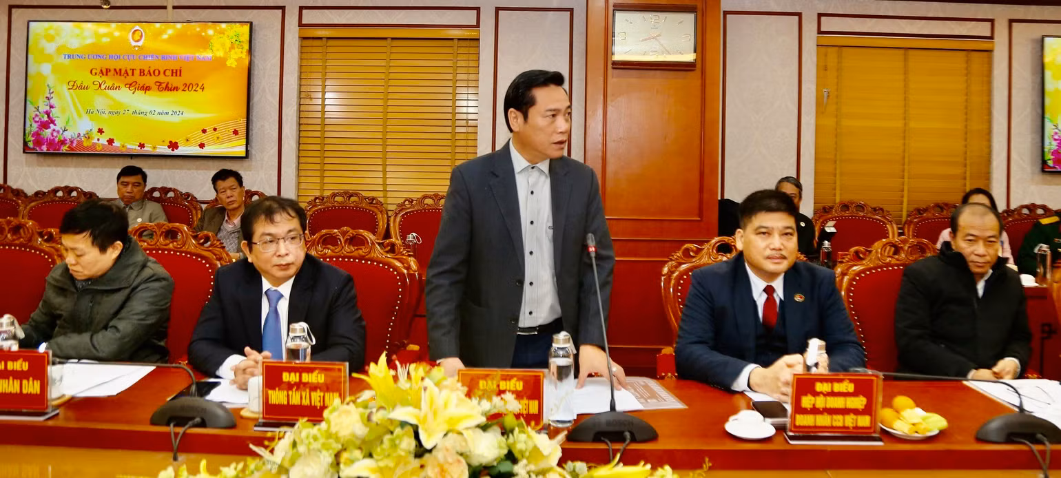 Các đại biểu tham dự buổi gặp mặt. Các đại biểu tham dự buổi gặp mặt.