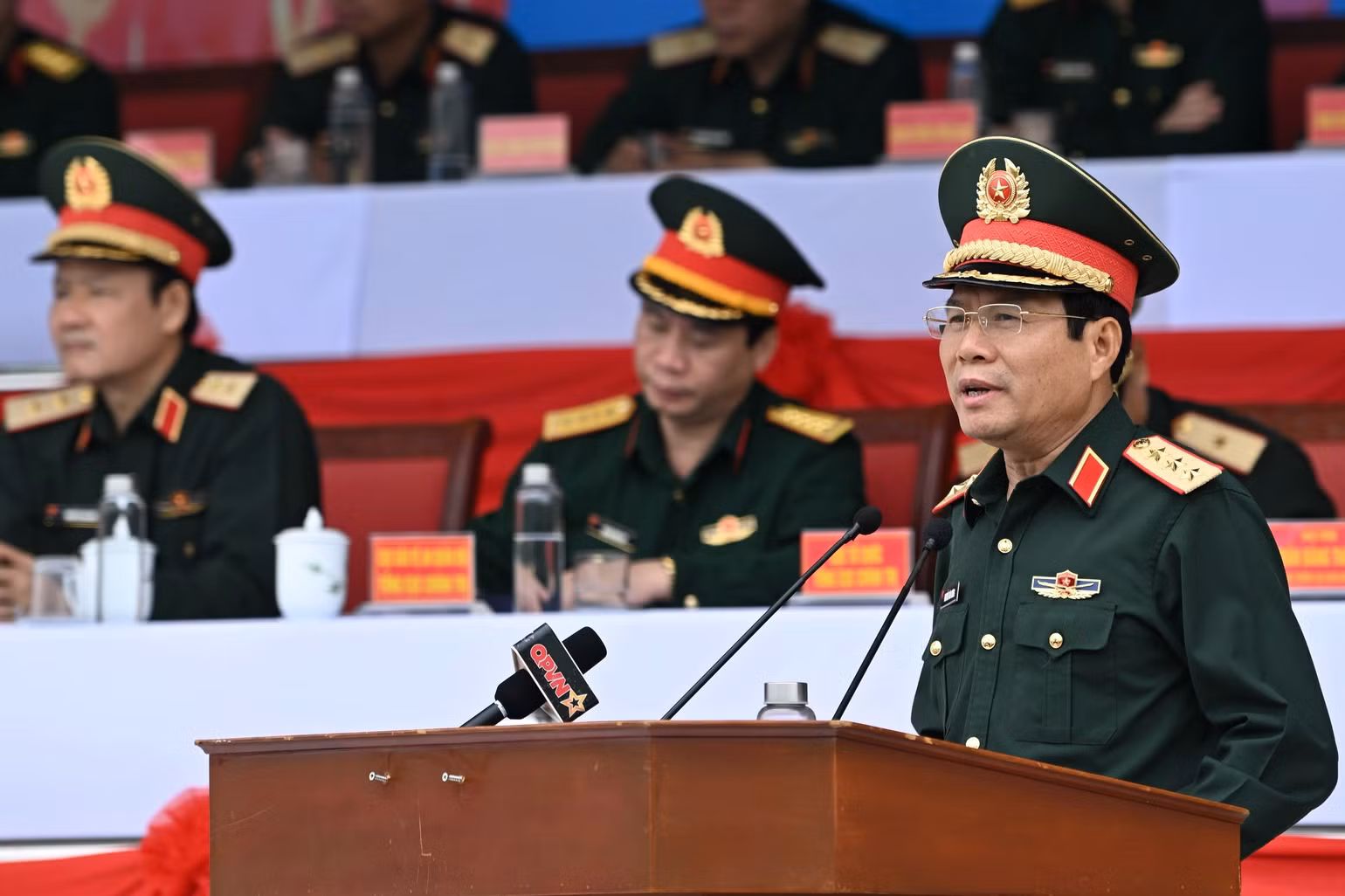  Kiểm tra huấn luyện diễu binh, diễu hành kỷ niệm 70 năm Chiến thắng Điện Biên Phủ ảnh 1