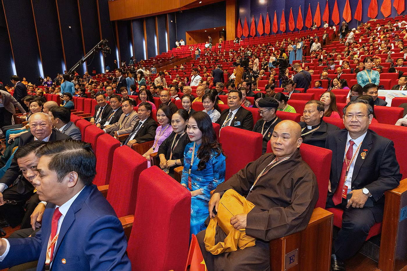 Các đại biểu tại phiên bế mạc Đại hội.