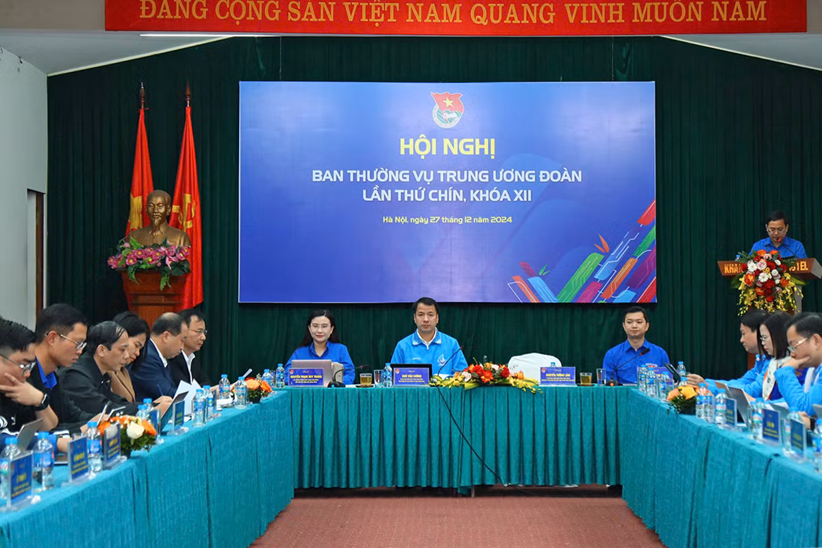 Toàn cảnh hội nghị.