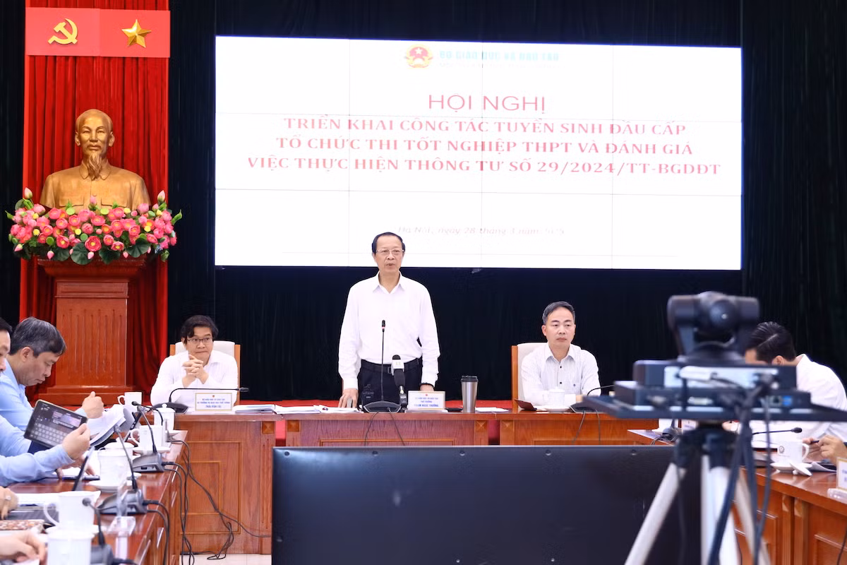 Tuyển sinh đầu cấp và thi tốt nghiệp THPT năm 2025 có 3 đặc điểm lớn.
