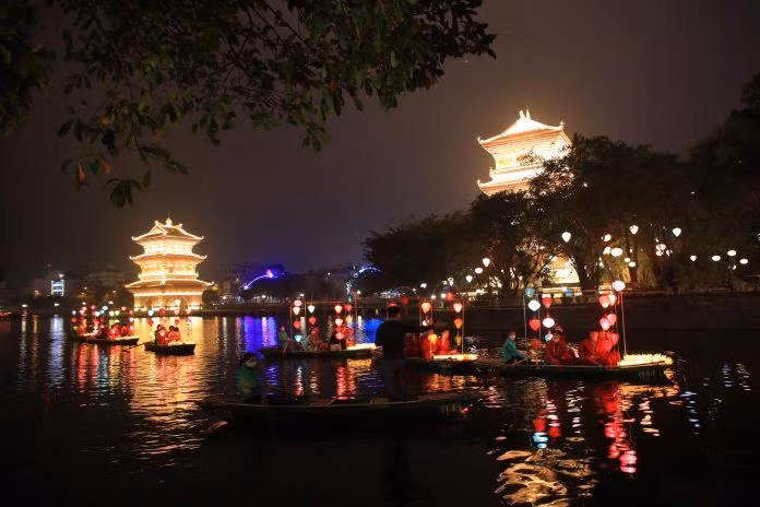 Phố cổ Hoa Lư vào đêm. (Ảnh: Sở Du lịch Ninh Bình)