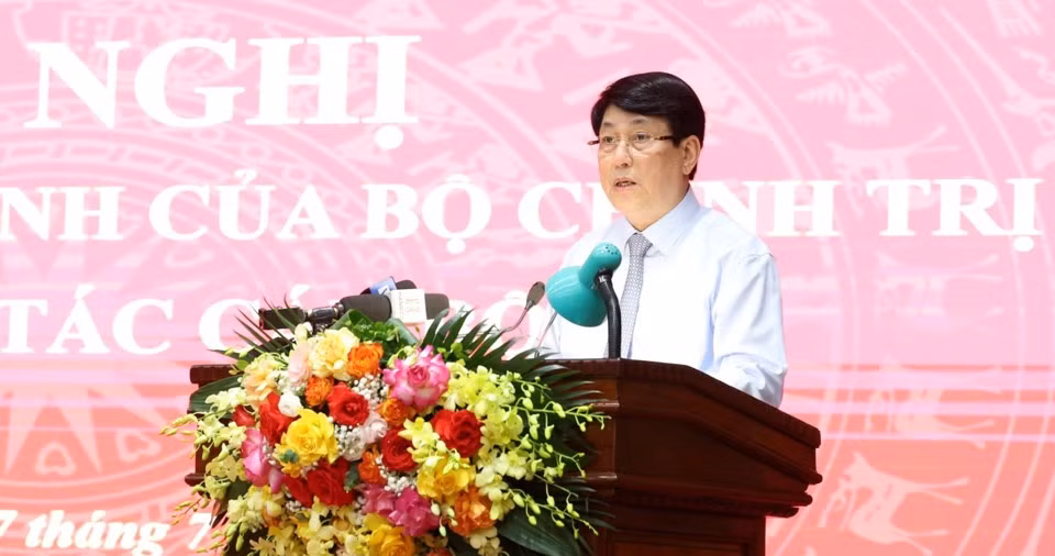 Thường trực Ban Bí thư Lương Cường phát biểu chỉ đạo. Thường trực Ban Bí thư Lương Cường phát biểu chỉ đạo.