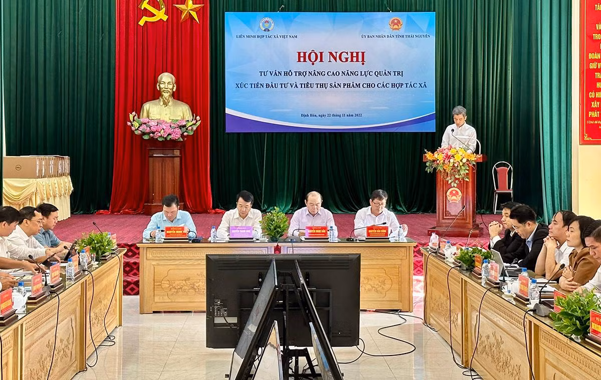 Quang cảnh hội nghị.