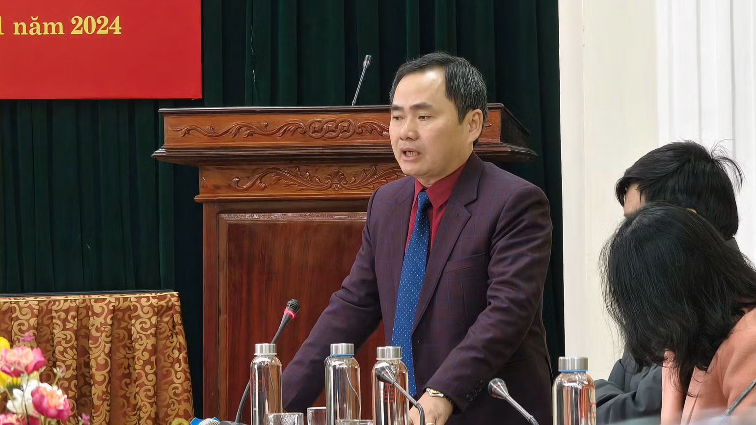 Đồng chí Nguyễn Đức Bình,Trưởng Ban Quản lý Khu di tích lịch sử văn hóa Đền Trần-Chùa Tháp cho biết năm nay, lễ hội sẽ có nhiều hoạt động mới đặc sắc, nhất là phần hội. Đồng chí Nguyễn Đức Bình,Trưởng Ban Quản lý Khu di tích lịch sử văn hóa Đền Trần-Chùa Tháp cho biết năm nay, lễ hội sẽ có nhiều hoạt động mới đặc sắc, nhất là phần hội.