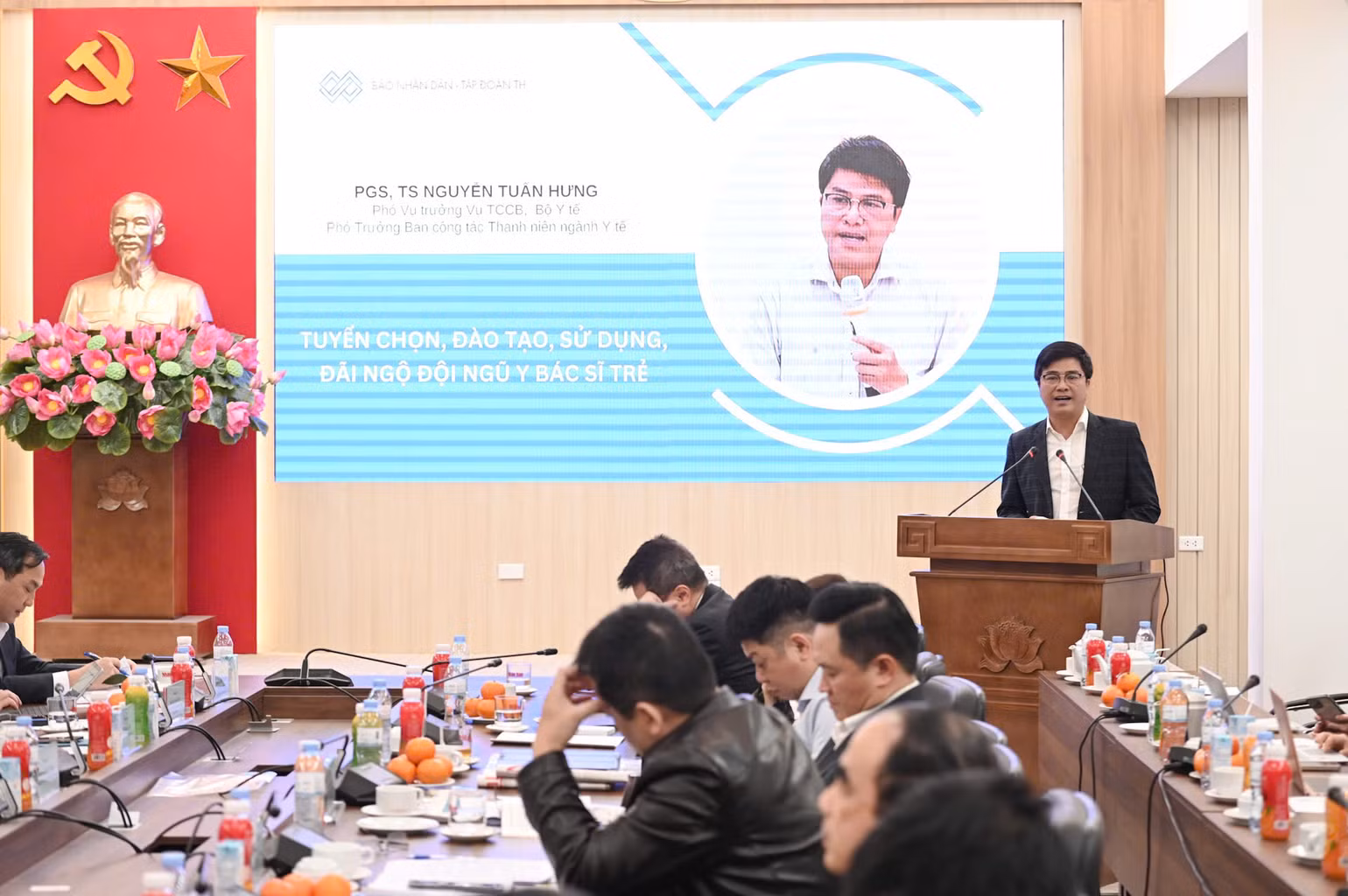 Hội thảo “Tương lai cho thế hệ vươn mình” ảnh 14