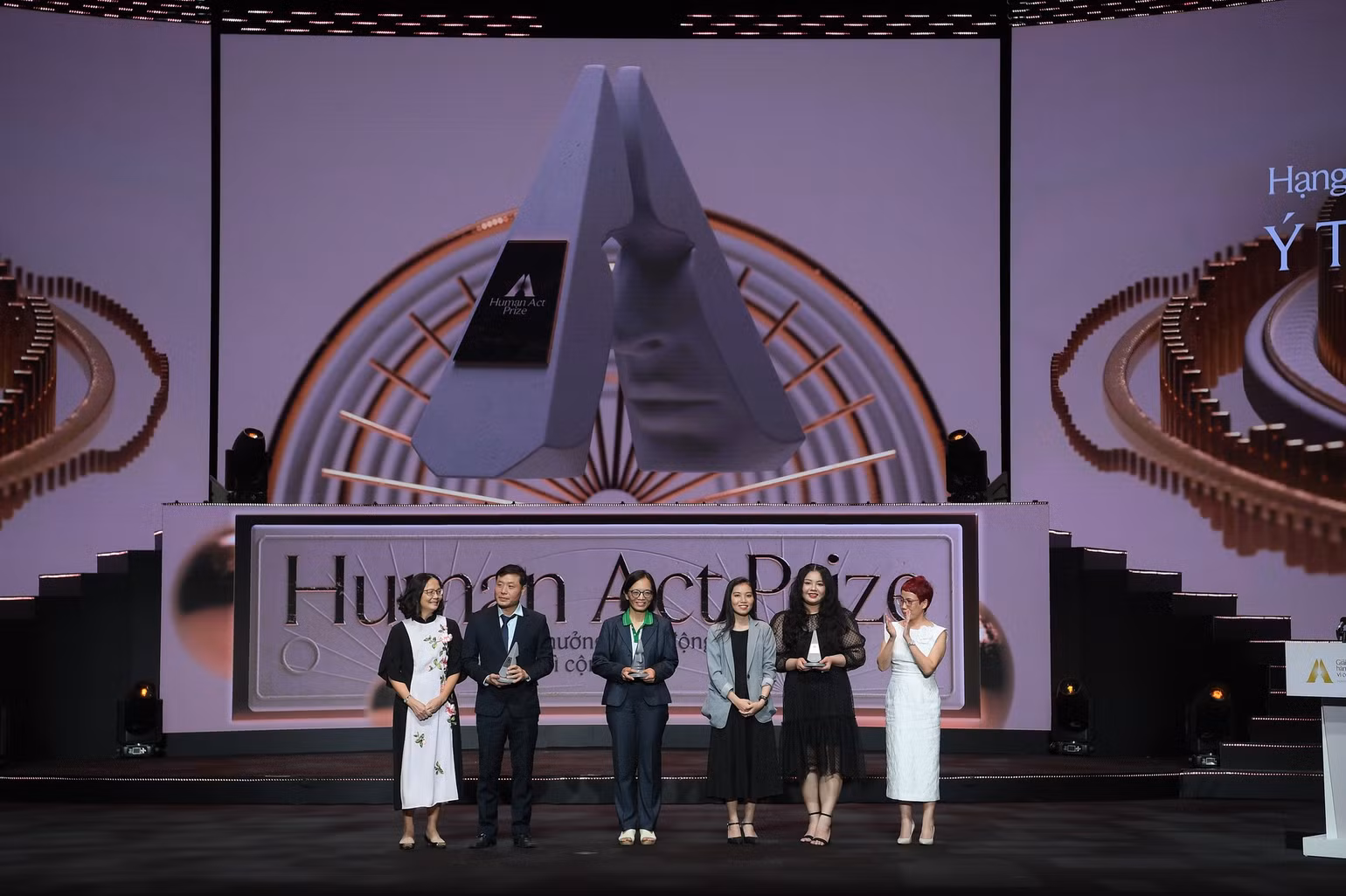 Hạng mục Ý tưởng vì cộng đồng (Human Act Prize 2023) Hạng mục Ý tưởng vì cộng đồng (Human Act Prize 2023)