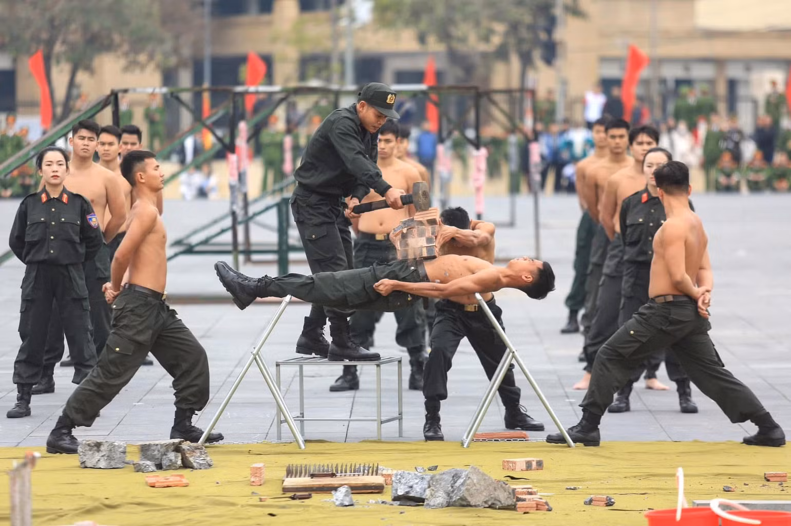 Các đơn vị tham gia trình diễn võ thuật tại đại hội.