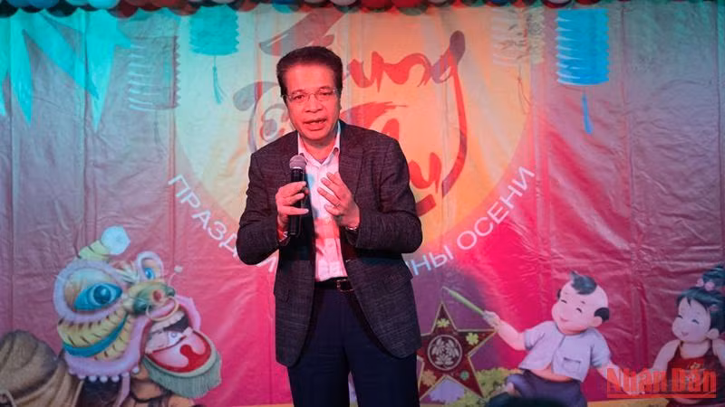 Đại sứ Đặng Minh Khôi chia sẻ về Tết Trung thu. (Ảnh: THANH THỂ) Đại sứ Đặng Minh Khôi chia sẻ về Tết Trung thu. (Ảnh: THANH THỂ)