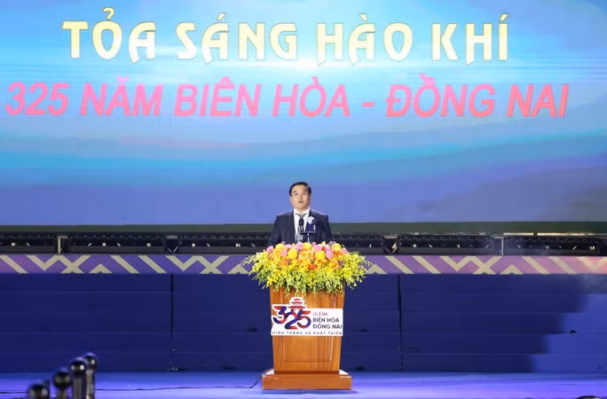 Đồng chí Hồ Văn Nam, Bí thư Thành ủy Biên Hòa phát biểu tại chương trình.