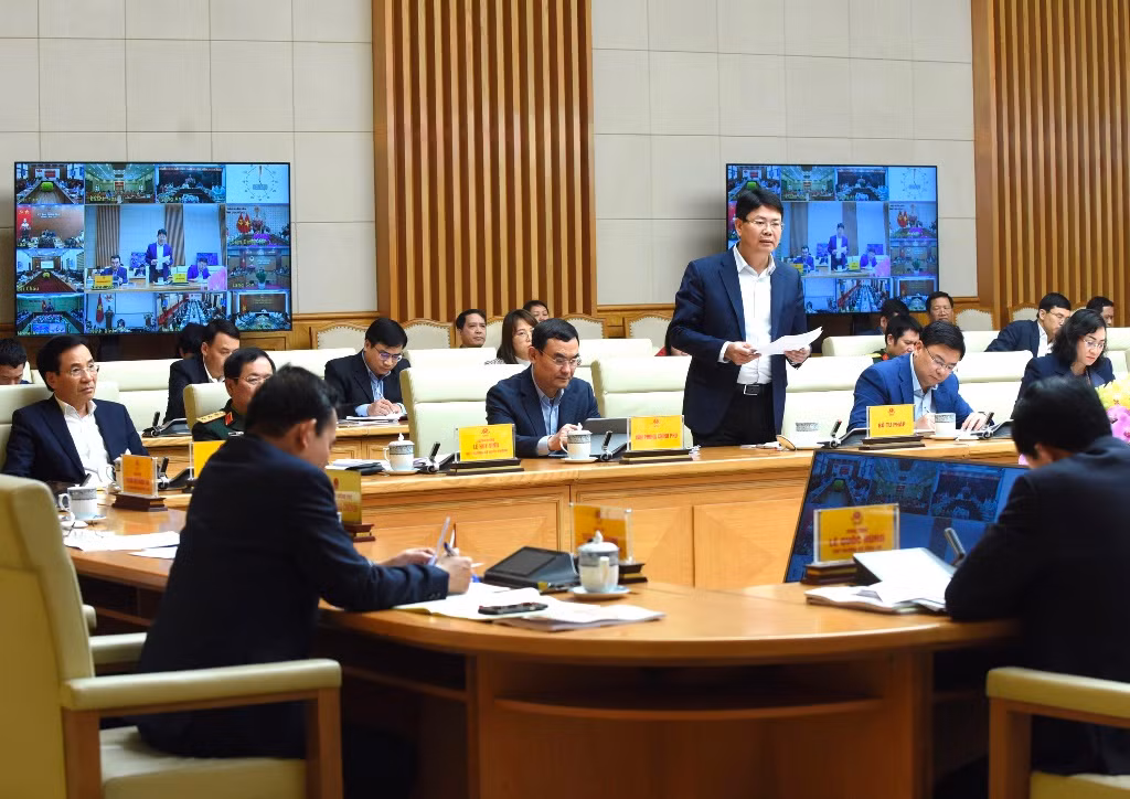 Đại diện lãnh đạo Bộ Tư pháp phát biểu.