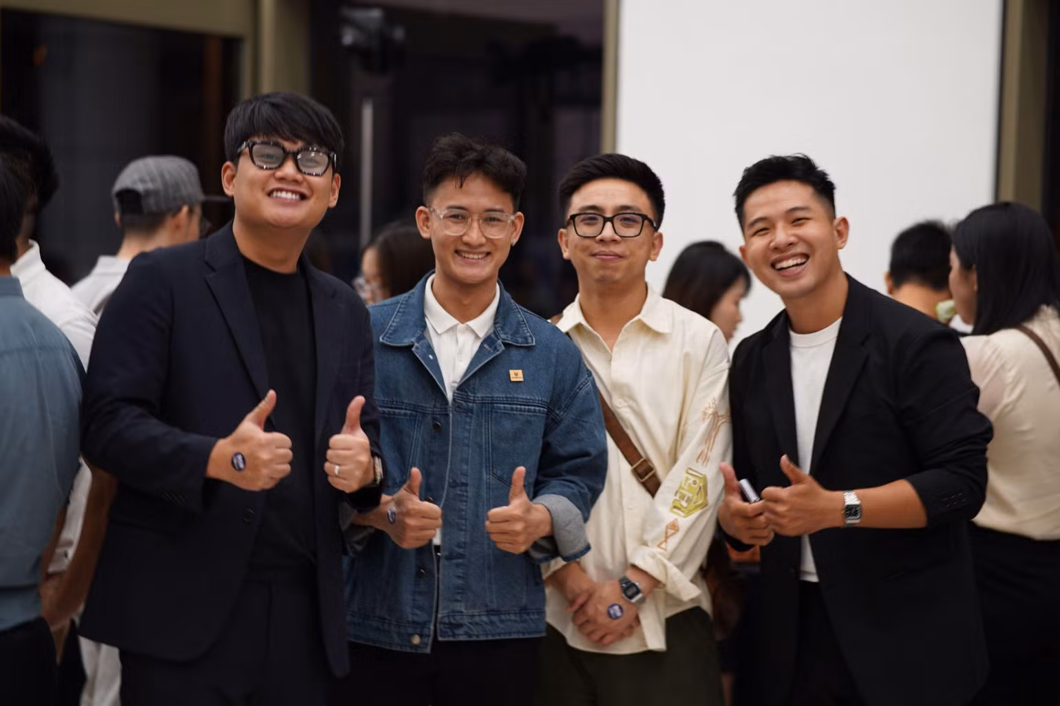 Thành viên Hội đồng thẩm định chung khảo và đại diện thương hiệu được đề cử: Ông Ngô Đức Duy, ông Nguyễn Ngọc Tuyền, ông Phạm Ngọc Tân, ông Đặng Nam Hải Triều (từ trái qua) tại đêm gala Better Choice Awards 2024.